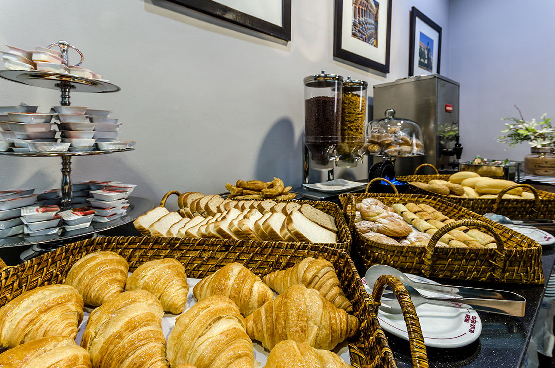 005_alta_virgendelosreyes Buffet.jpg